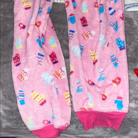 Pajamas - Picture 4 of 5